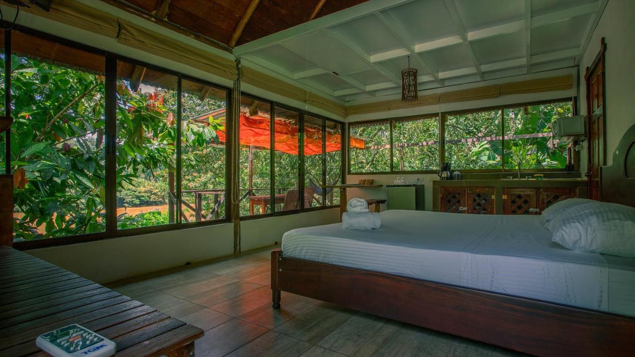 Boca Tapada Lodge Esterno foto